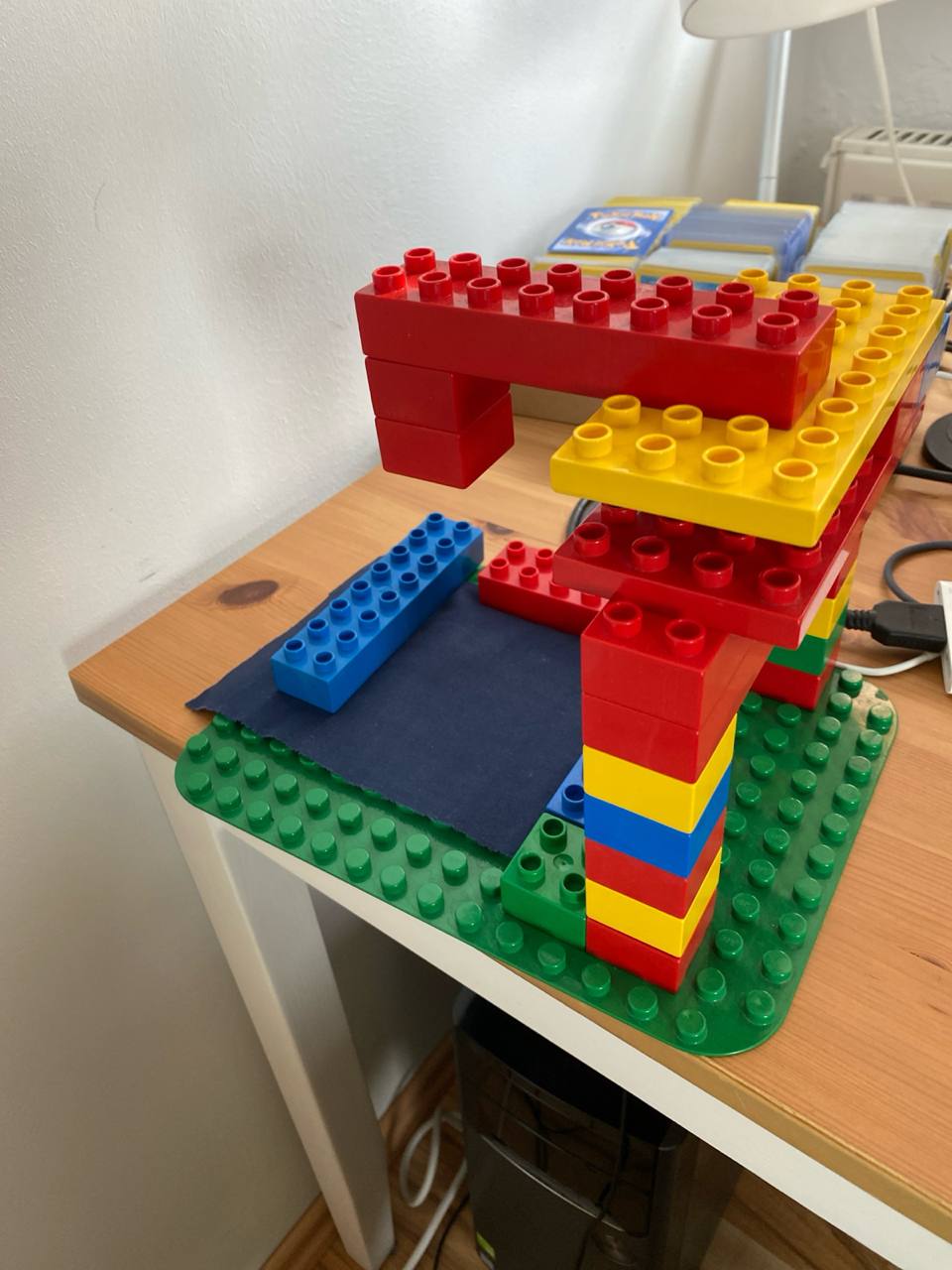 Pokémon scanner stand